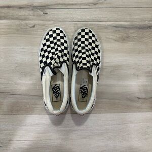 Vans checkerboard slip on